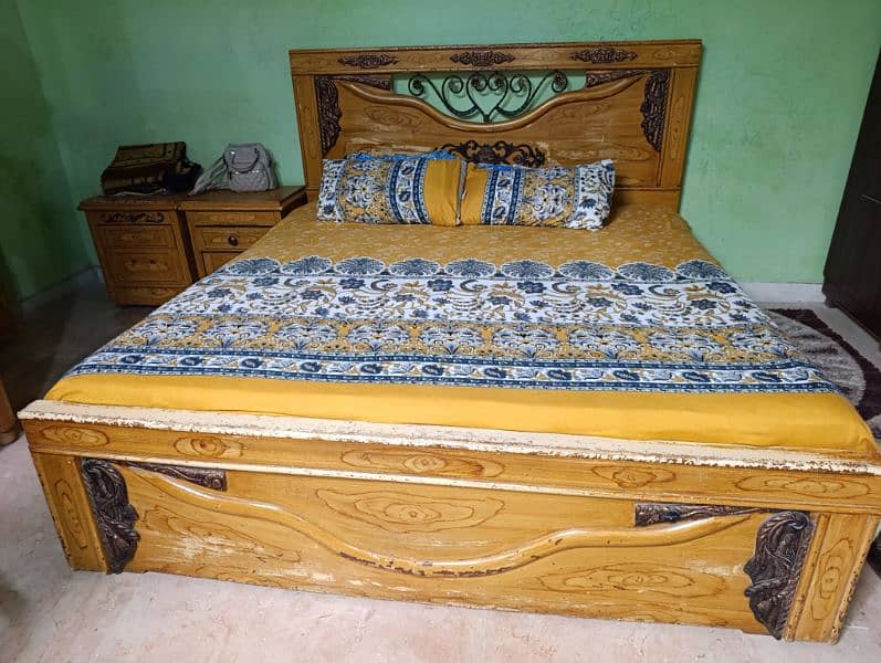 King size double Bed 4