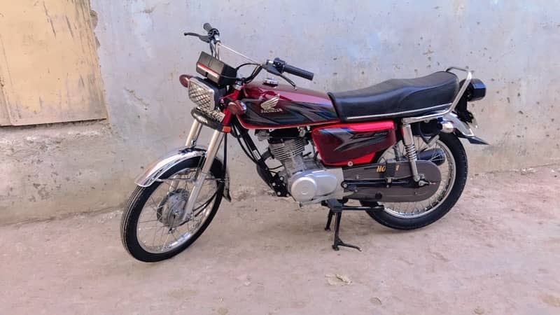 Honda CG 125 2023 0