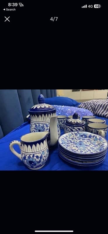 tea set blue potery 1