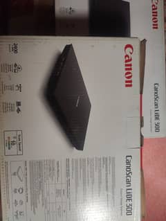 Canon CanoScan LiDE 300 Scanner Brand New