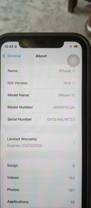 iphone 11 64GB JV 3