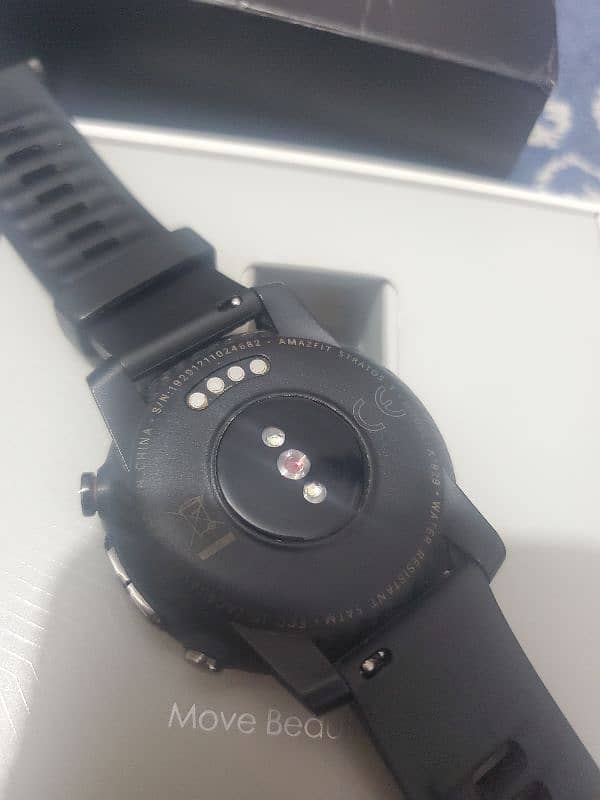 Amazfit Stratos 3 (A. O. D) smart watch 3