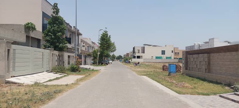 4 Kanal Residential Plot for Sale in Executive Block in Paragon City Lahore Cantt 5