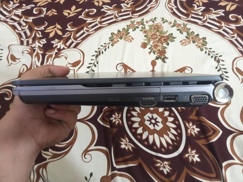 Sony vaio 10/10 condition 03061420289 4