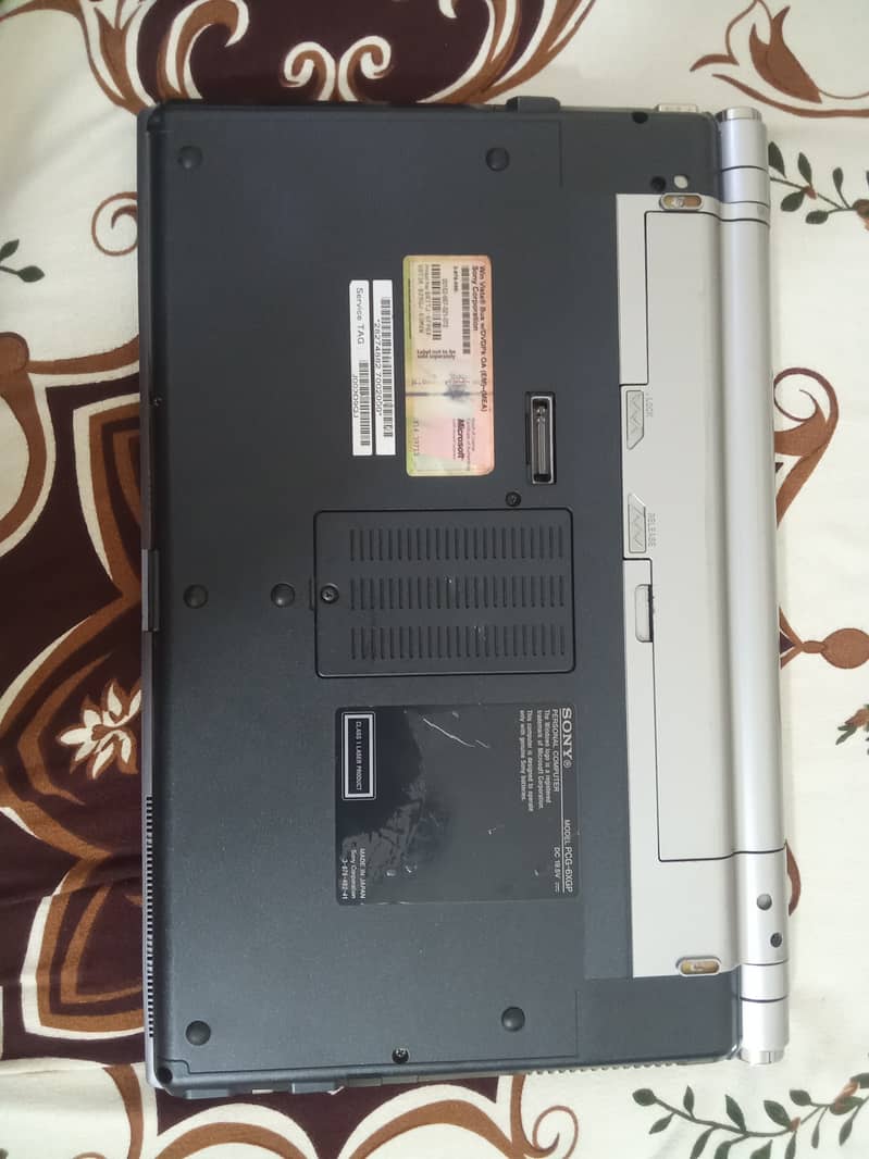 Sony vaio 10/10 condition 03061420289 6