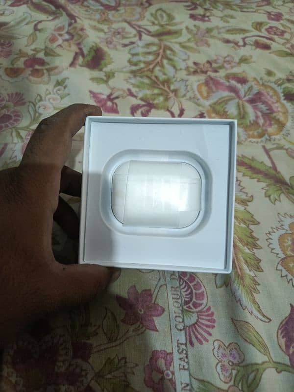 airpods pro with box like mint condition 1