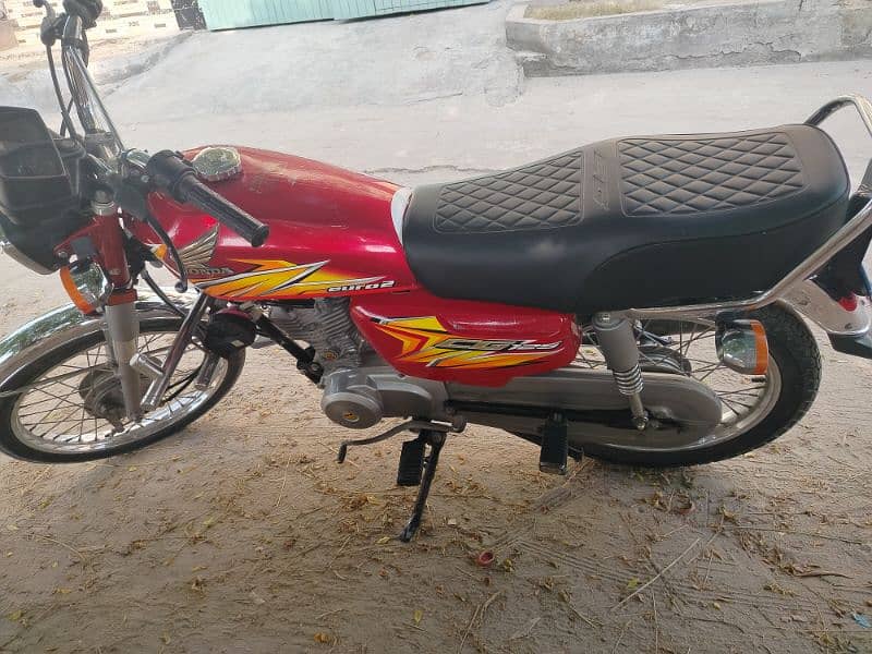 Honda CG125 in lush condition 0