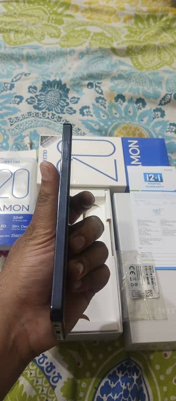 Tecno camon20 6