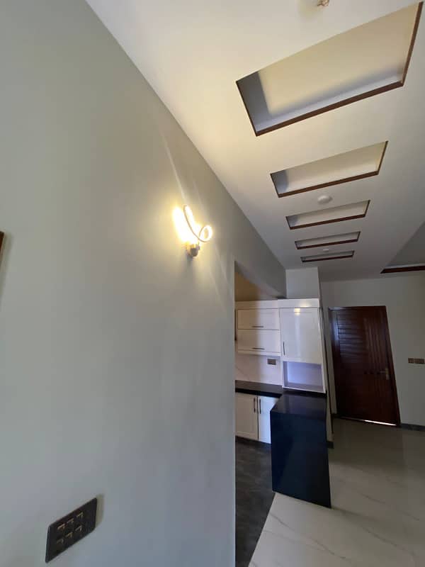 Precinct 6 available for Rent 272 sq yards in Bahria Town Karachi 15