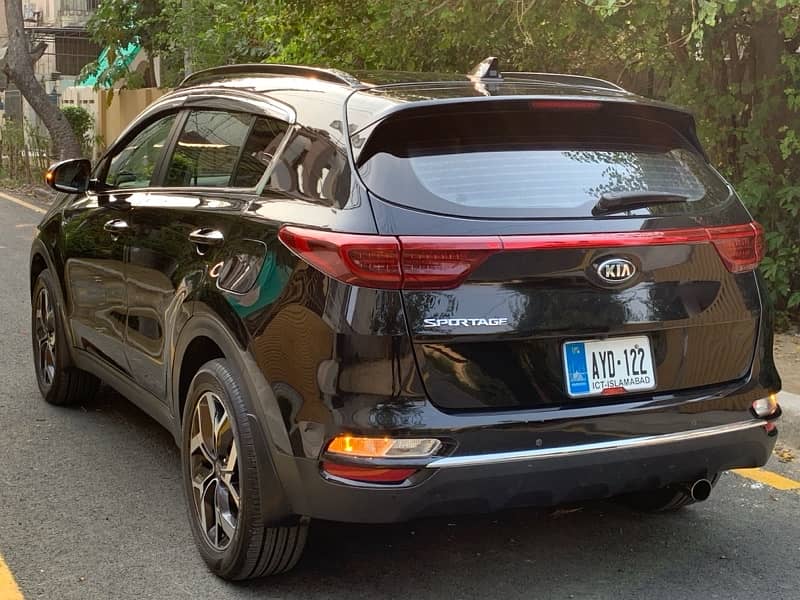 KIA Sportage AWD 2022 4