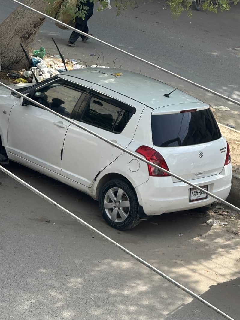 Suzuki Swift 2012 DLX 5