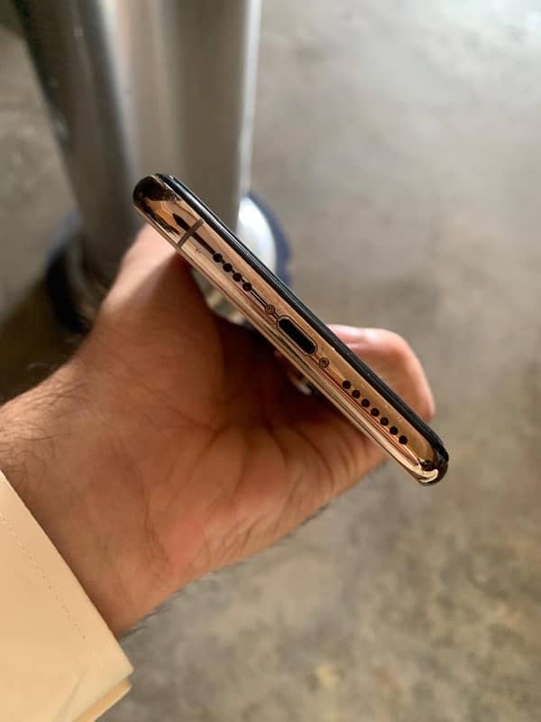 iphone xs max 5