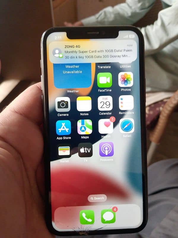 i phone 11 pro 64 GP Factory unlocked face id working 2m sim working 4