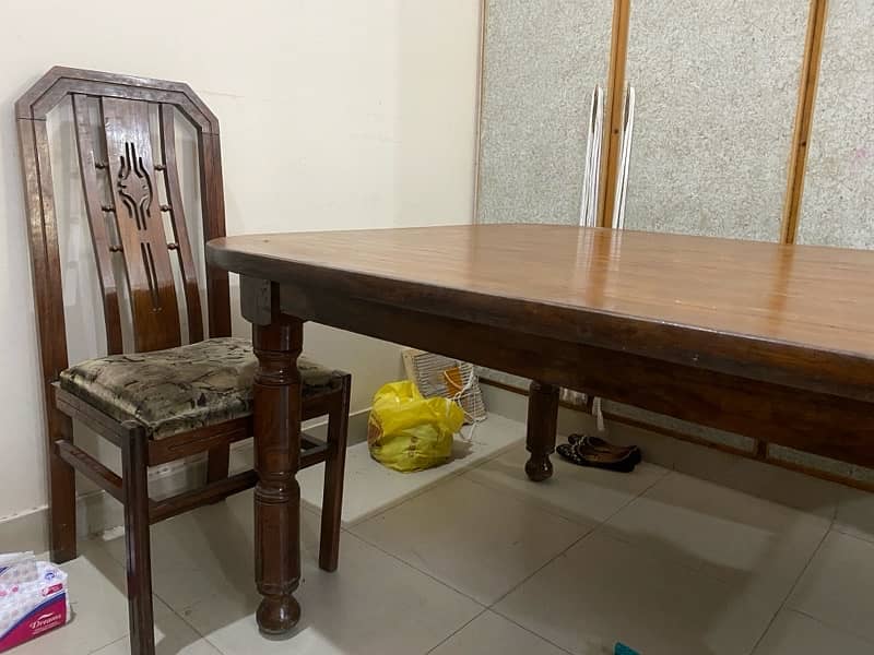 dinning table with chair 1