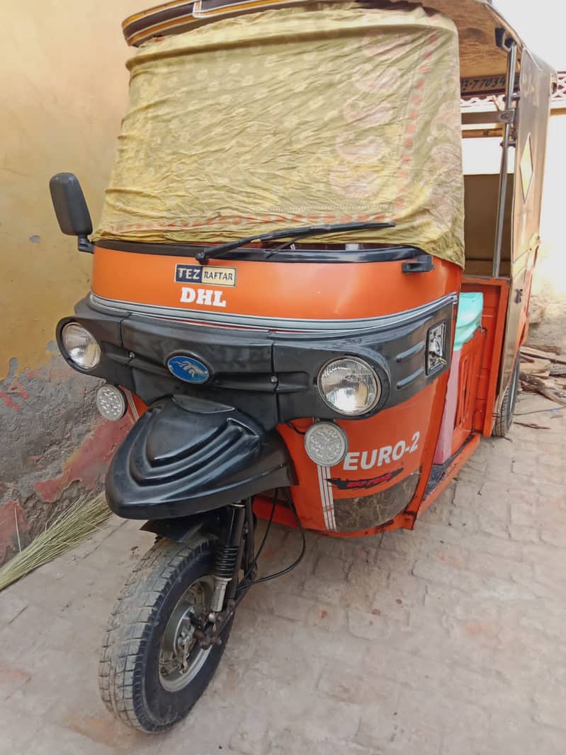 Tez Raftar Auto rickshaw self start 4