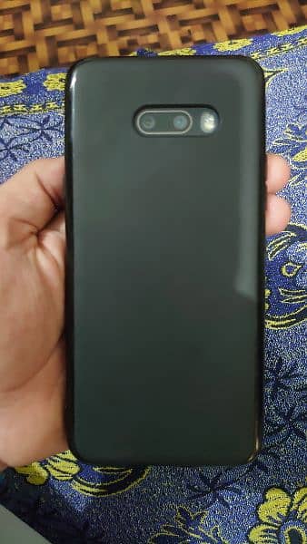 LG G8X THINQ 2