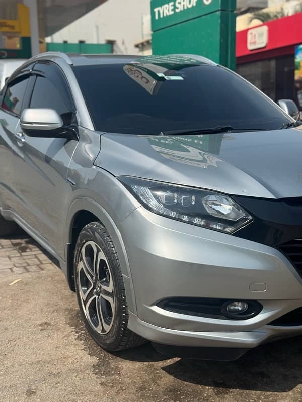 Honda Vezel 2014 1