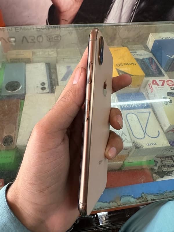 iPhone XS Max 512gb 87health non pta signal plus E sim only set 6