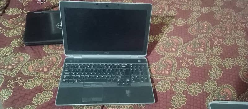 DELL CORE i5 0