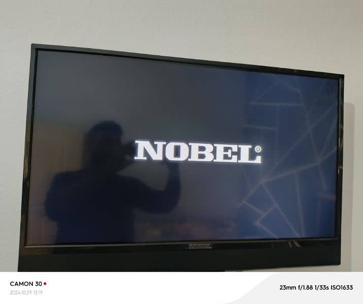 Nobel Led tv 32inch with box 1