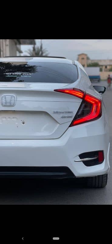 Honda Civic VTi 2018 9