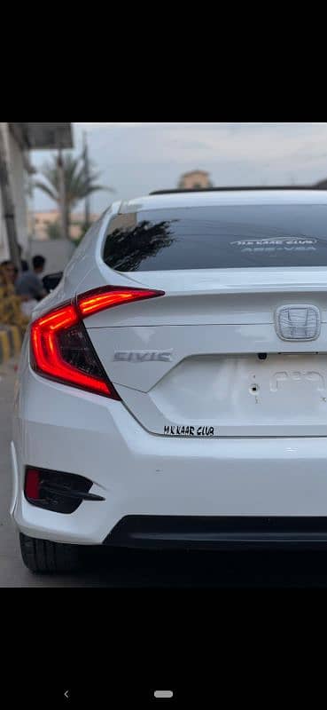 Honda Civic VTi 2018 10