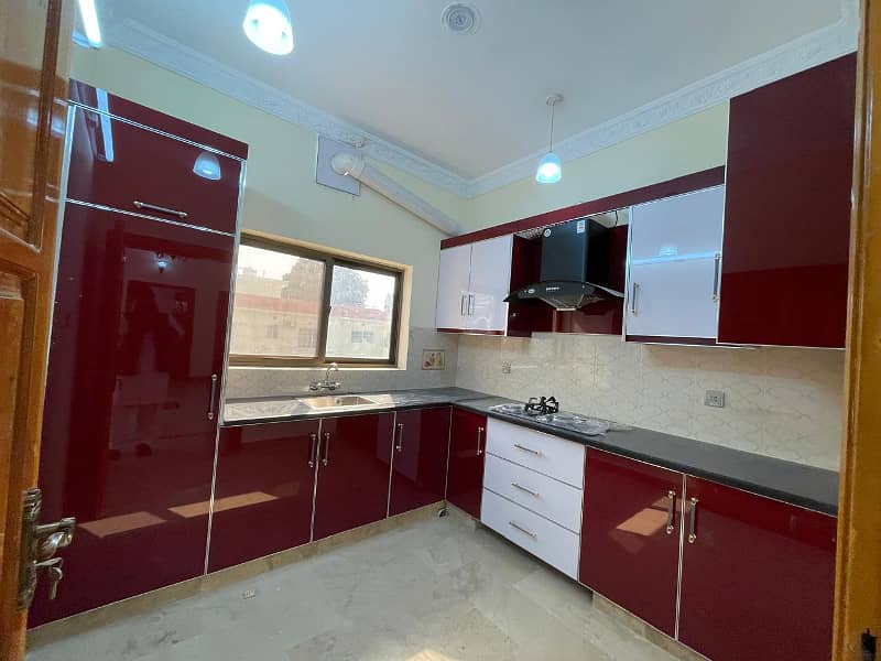 Double story house for sale 10 Marla at Habibullah Colony 1