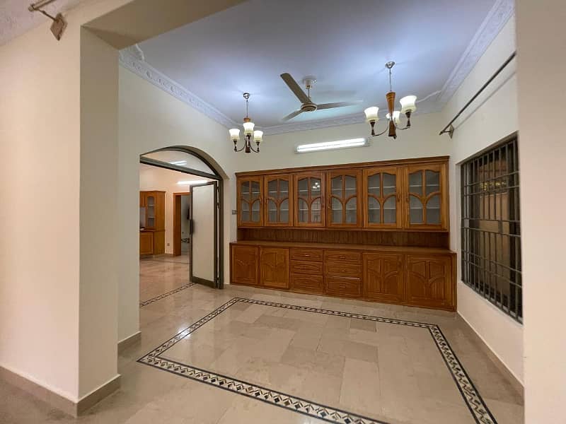 Double story house for sale 10 Marla at Habibullah Colony 18