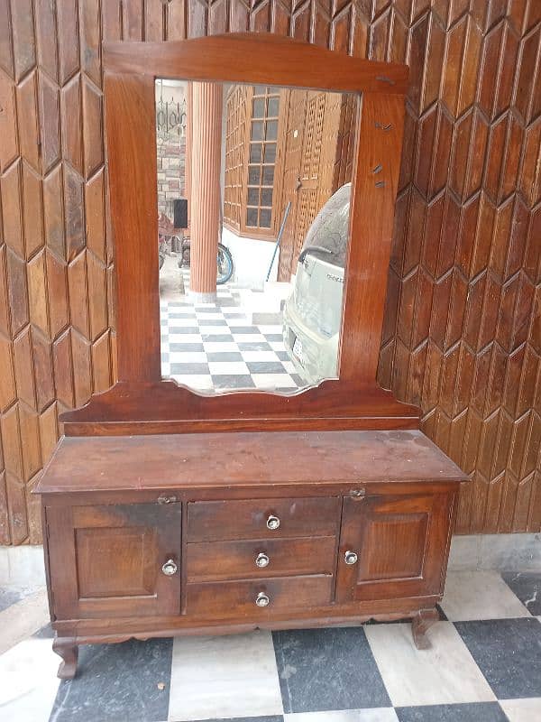 Old design Dressing Table 0