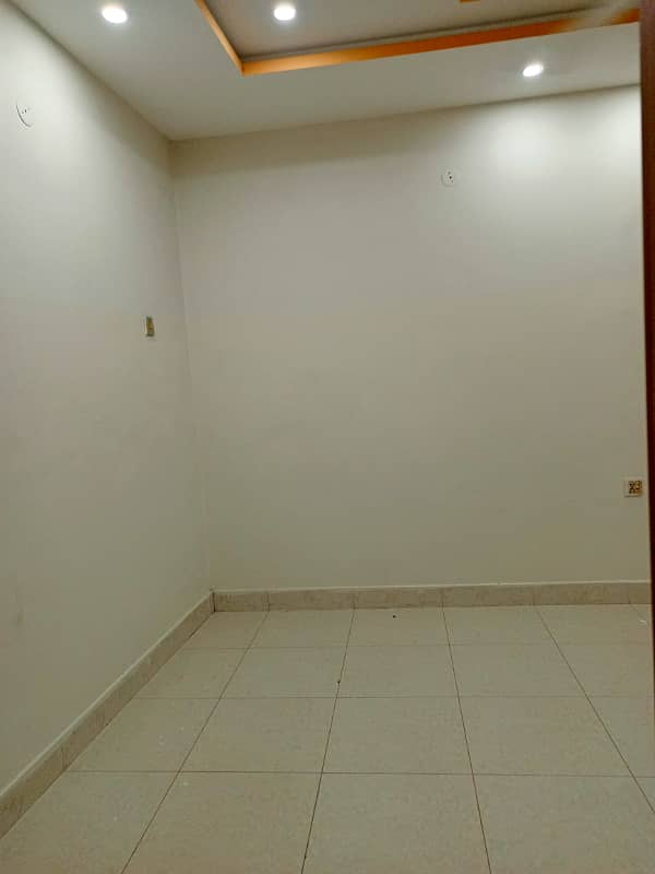 5 marla upper portion for rent in johar town for Family and Silent office (Call center + Software house) 4