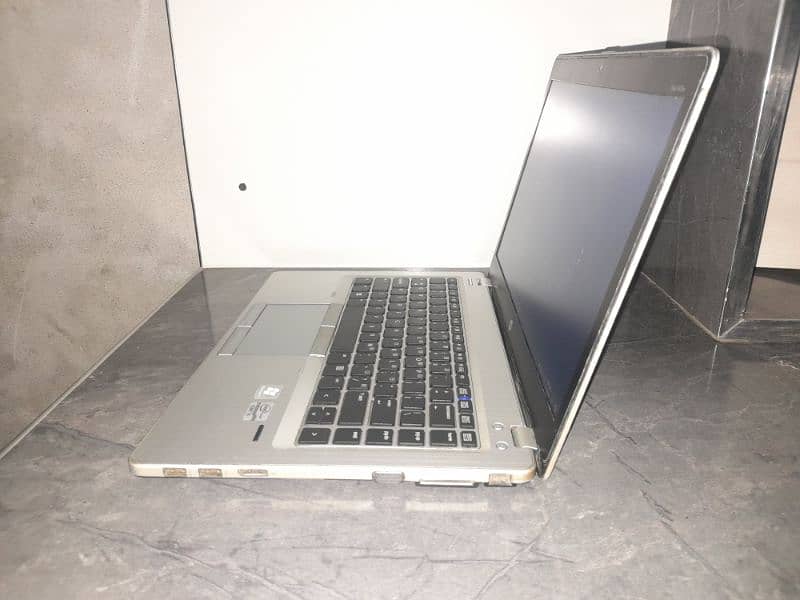 HP Folio 9470m EliteBook 1