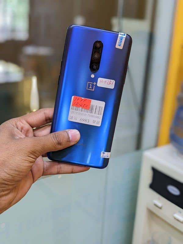 OnePlus 8,9 Pro,10 Pro,11,9,9r,8 Pro,8T,7 Pro,7T,6T & N200 Fresh Stock 6