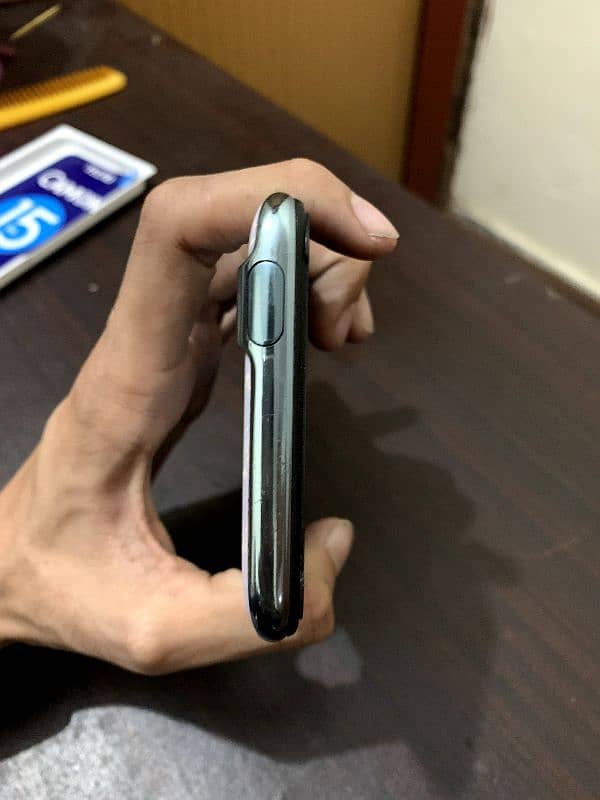 Tecno camon 15 pro-6/128-With Pop-up Camera 4