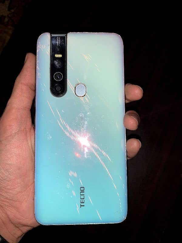 Tecno camon 15 pro-6/128-With Pop-up Camera 5