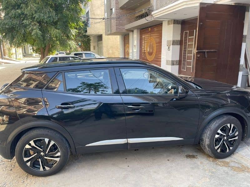 Peugeot 2008 Allure 2022 1