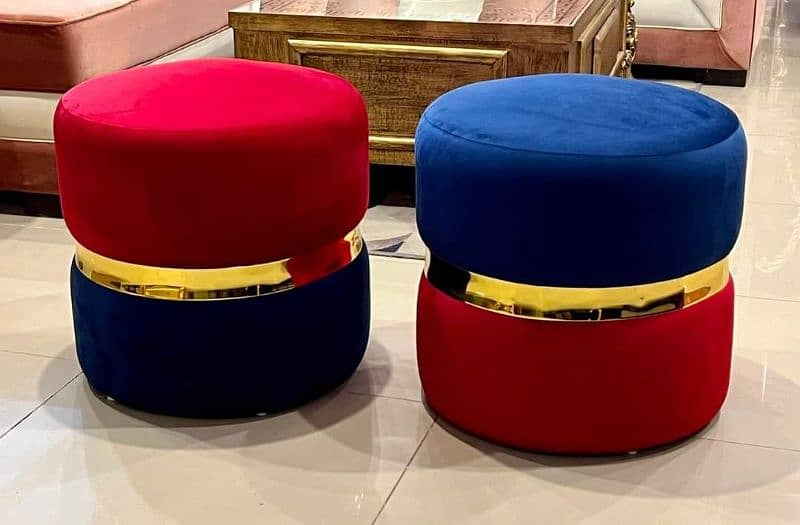 stool pair 3