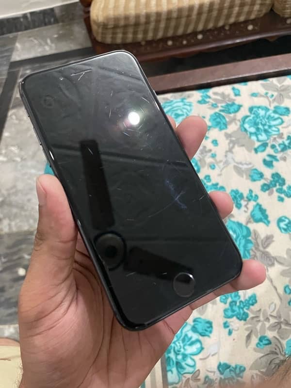 IPhone 8 64Gb 03365158228 1