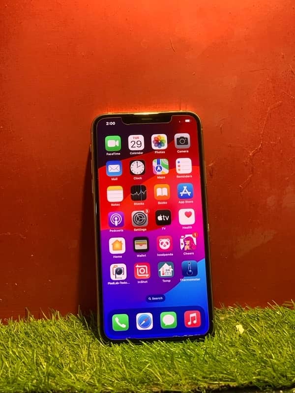 iPhone 11promaz factory unlock 256gb 3