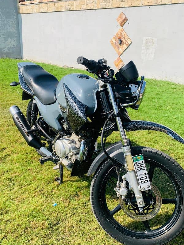 Yamaha ybr 125g 2018 model lush condition all ok bike 9