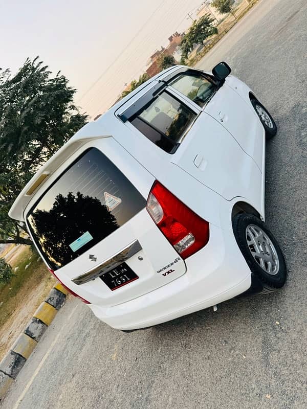 Suzuki Wagon R 2019 3