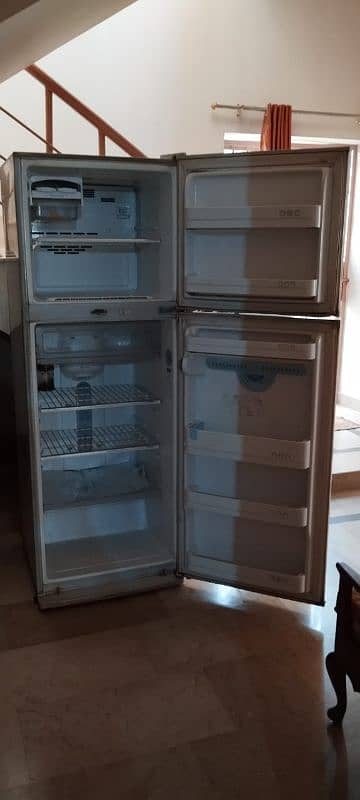 LG FRIDGE MADE IN KOREA JUST LIKE NEW IN GOOD QUALITY WORKING PERFECT 3