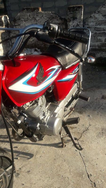 Honda 125 2015 3