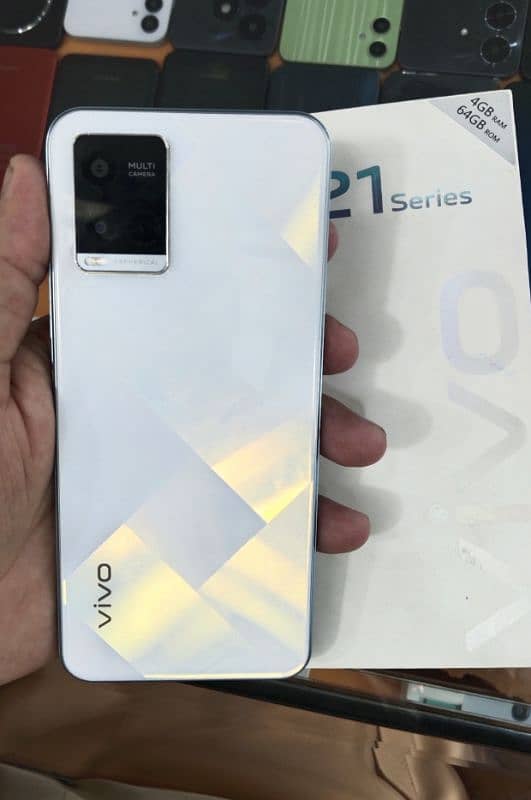 vivo Y21 1