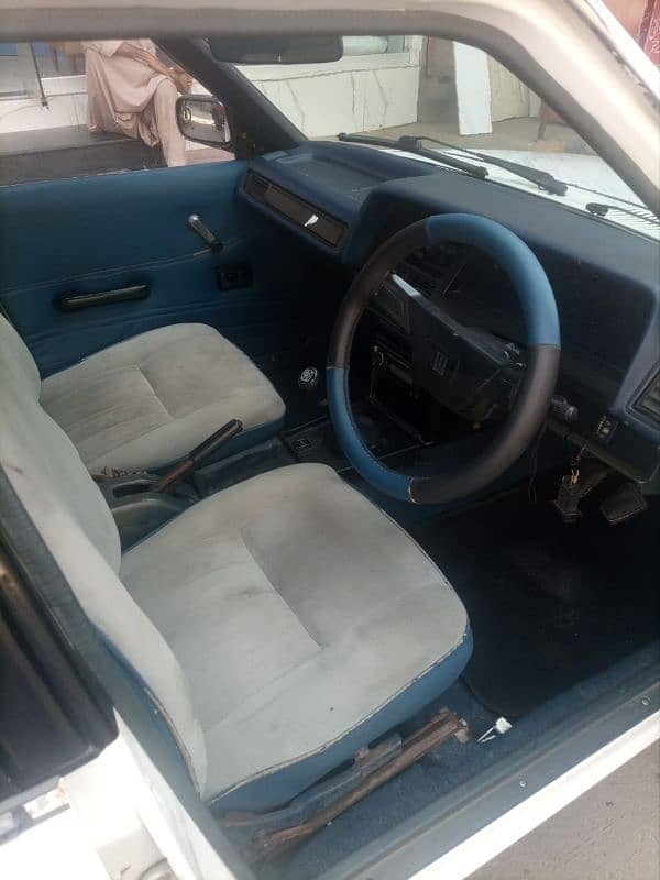 Toyota Corolla 1982 model 5