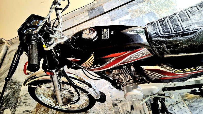 Honda CG 125 2024 model 4