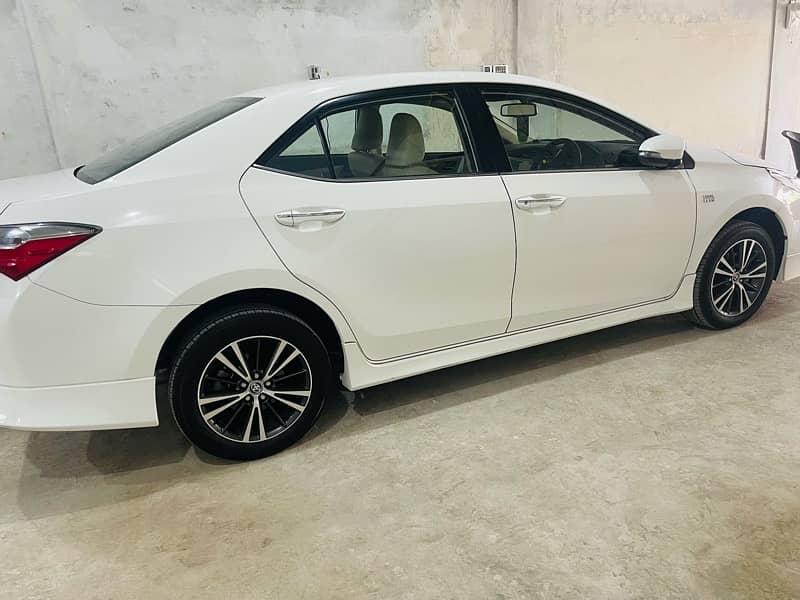 Toyota Altis Grande 2022 3