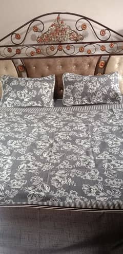 Luxury Bedsheets With Pillow Covers