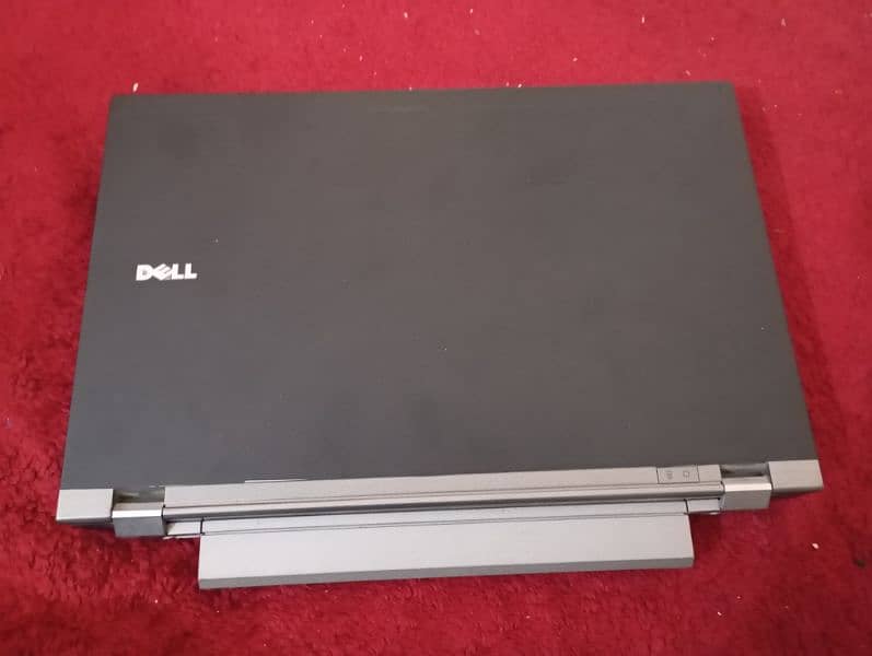 Laptop latitude E4310 8