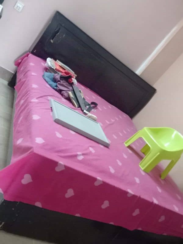 Bed with spring matress and dressing table 1