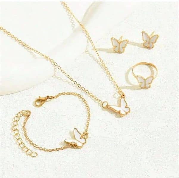 Artificial trendy set of 4 1